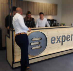 Experius Bar